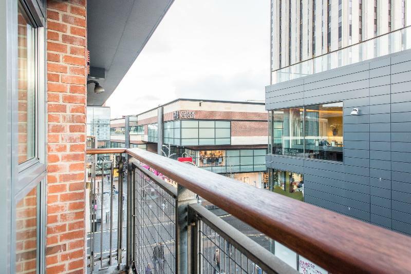 Premier Cabot Circus Hotell 4*