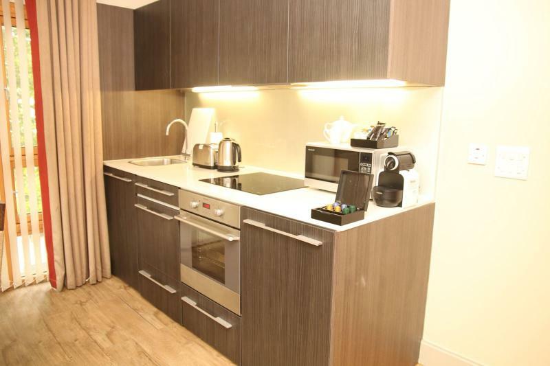 Premier Cabot Circus Hotell
